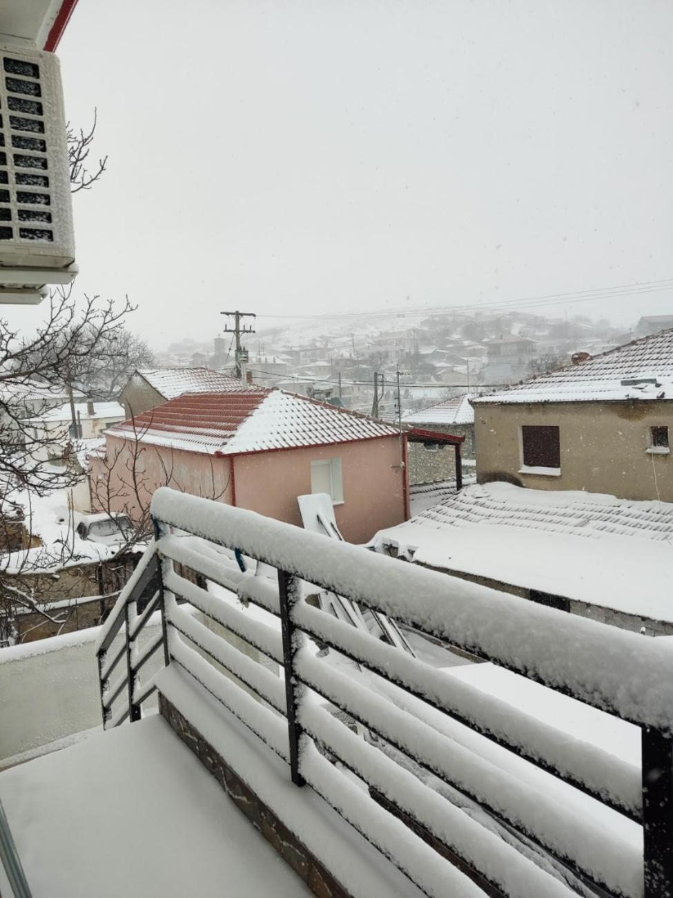 Stavroula'S Houses Kella Exterior photo